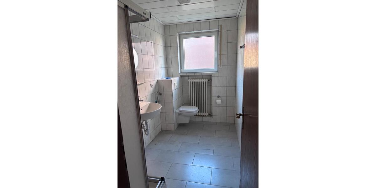 Etagenwohnung Wettenberg - 2 Zimmer, 63 m&sup2;, 630&euro; | Angebot:26019514