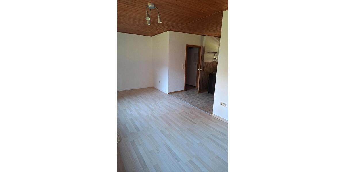 Erdgeschoßwohnung Marburg Marbach - 1 Zimmer, 43 m&sup2;, 430&euro; | Angebot:25792484