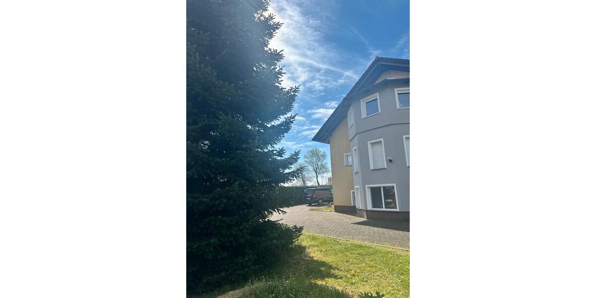 Einfamilienhaus Friedberg (Hessen) - 6 Zimmer, 250 m&sup2;, 400.000&euro; | Angebot:26052883