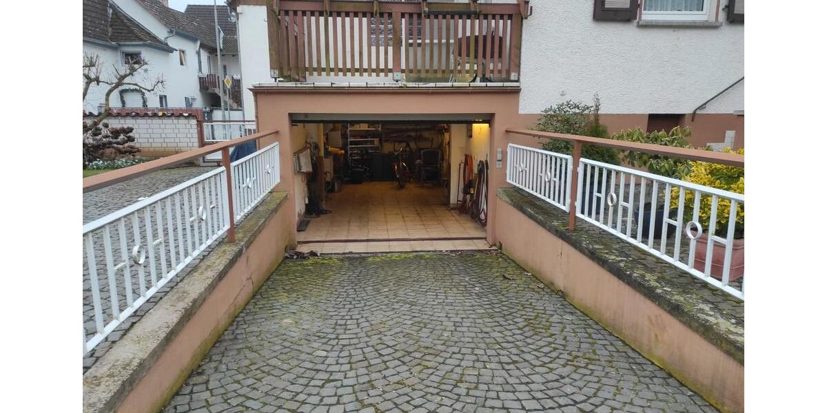 Einfamilienhaus Hungen - 7 Zimmer, 165 m&sup2;, 290.000&euro; | Angebot:26019311