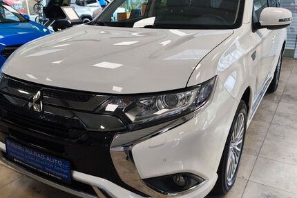 Mitsubishi Plug-in Hybrid Outlander 54.415 km 22.390 &euro; Friedberg 61169