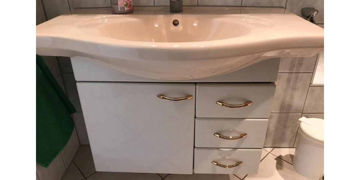 Erdgeschoßwohnung Solms - 2.5 Zimmer, 85 m&sup2;, 950&euro; | Angebot:25545811