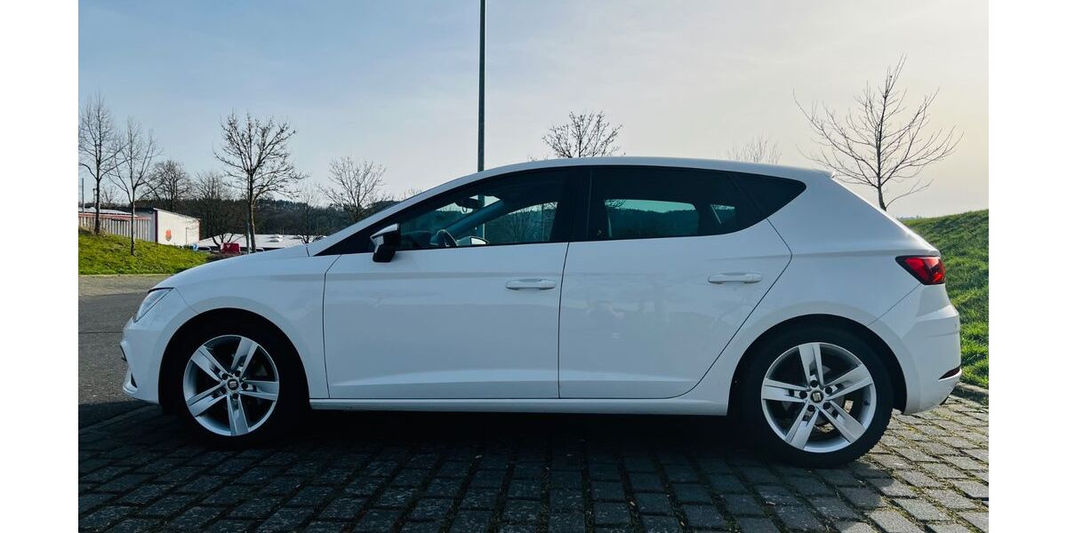 Seat Leon 115.000 km 14.499 &euro; Heuchelheim 35452