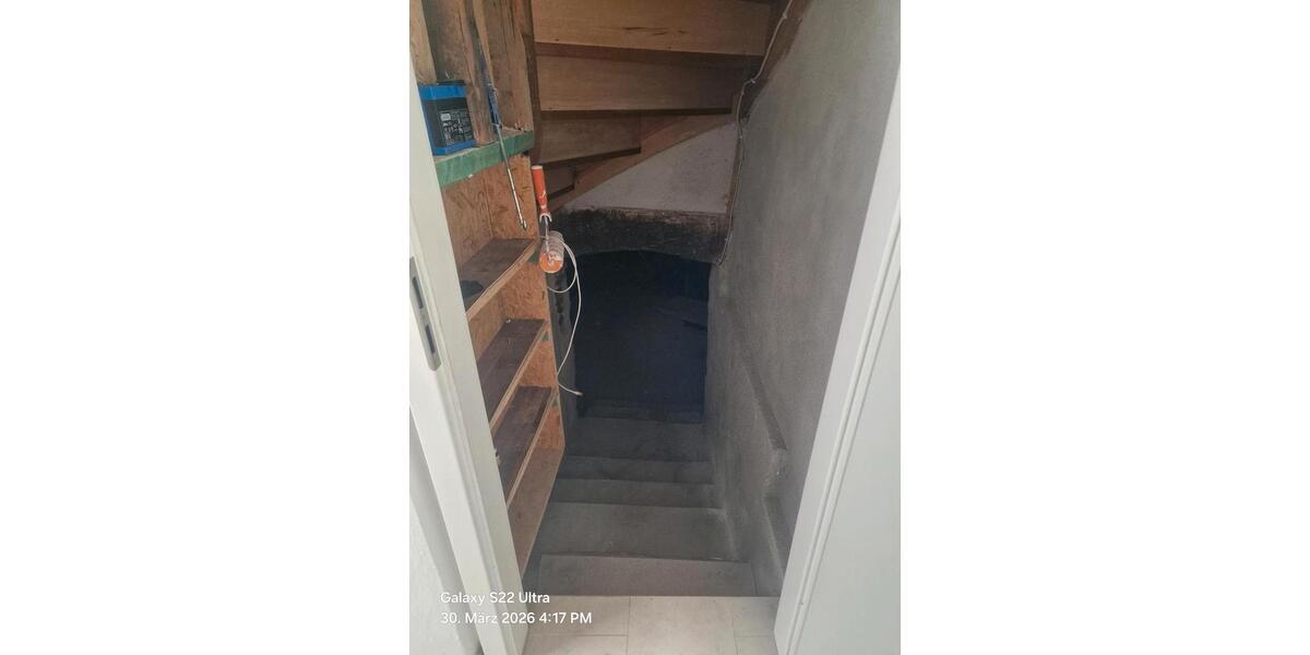 Einfamilienhaus Friedberg (Hessen) - 5 Zimmer, 130 m&sup2;, 1.700&euro; | Angebot:25017056