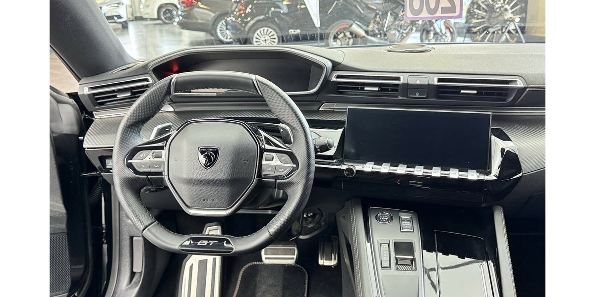 Peugeot 508 SW GT 130 BlueHdi FULL LED Panoramakamera 46.200 km 23.985 &euro; Lich 35423