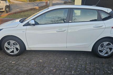 Hyundai i20 33.676 km 12.500 &euro; Wetzlar 35586