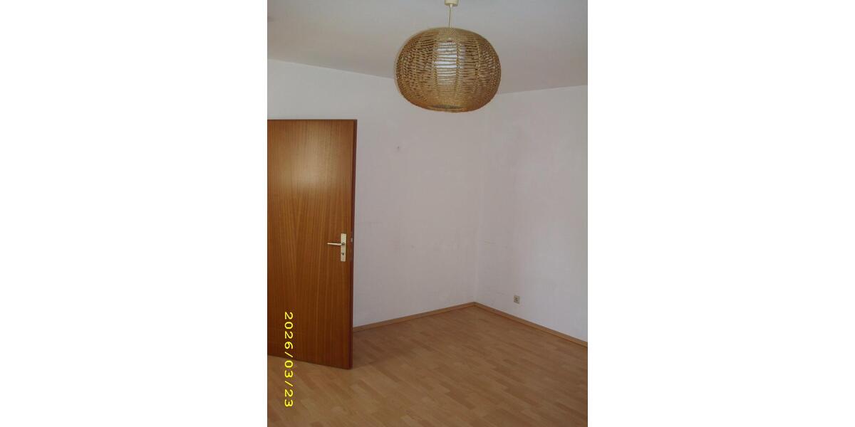 Dachgeschoßwohnung Aßlar - 2 Zimmer, 70 m&sup2;, 800&euro; | Angebot:25943857