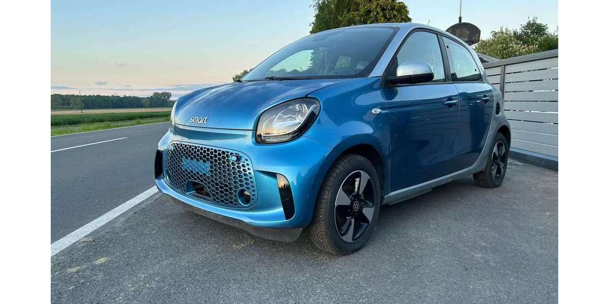 Smart forFour 54.880 km 9.990 &euro; Staufenberg 35460