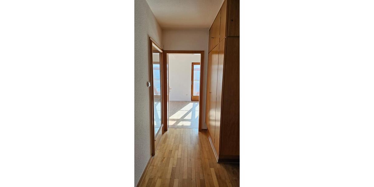 Erdgeschoßwohnung Herborn - 3 Zimmer, 95 m&sup2;, 1.000&euro; | Angebot:25613828