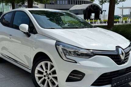 Renault Clio 84.000 km 11.650 &euro; Giessen 35398