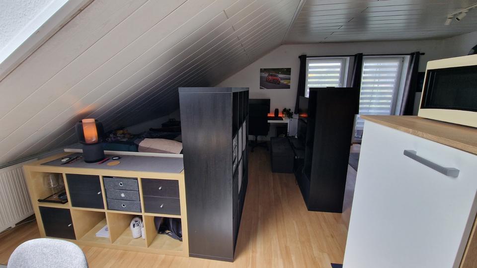 Dachgeschoßwohnung Ebsdorfergrund - 1 Zimmer, 34 m&sup2;, 450&euro; | Angebot:26677536