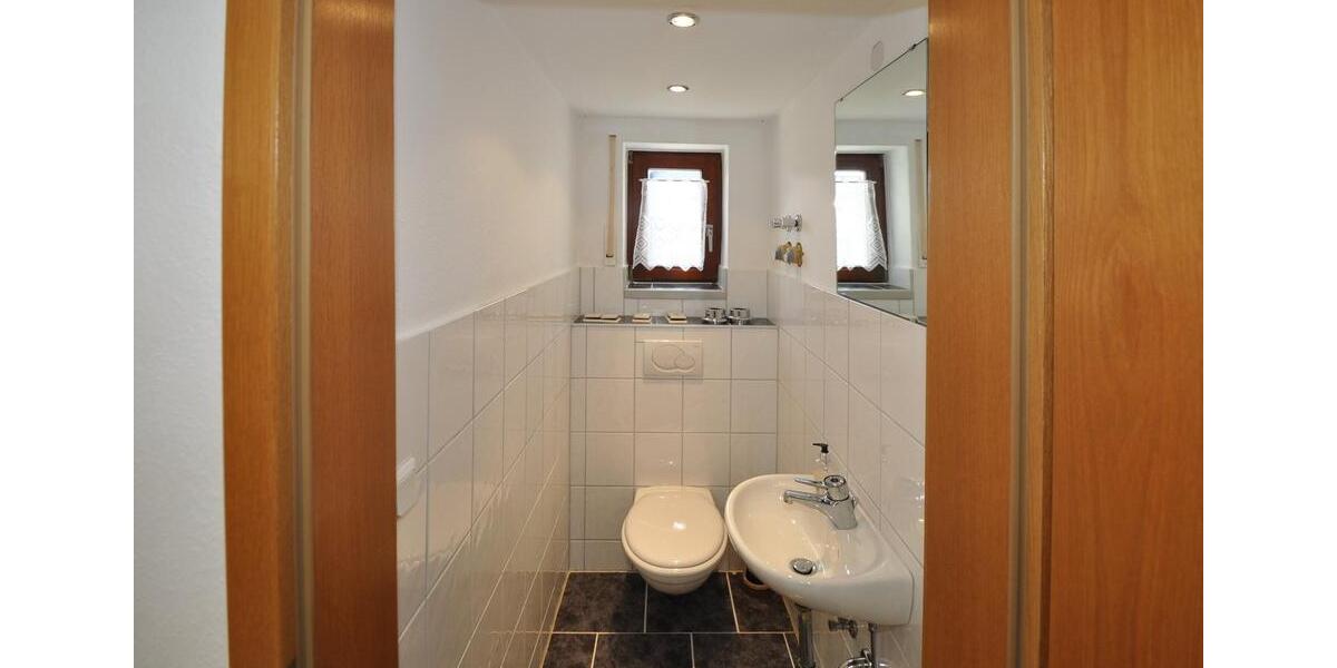 Etagenwohnung Gießen Allendorf - 3 Zimmer, 108 m&sup2;, 990&euro; | Angebot:25807433