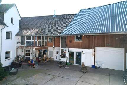 Haus Schöffengrund / Schwalbach Schwalbach - 1 Zimmer, 320 m&sup2;, 329.000&euro; | Angebot:25837236