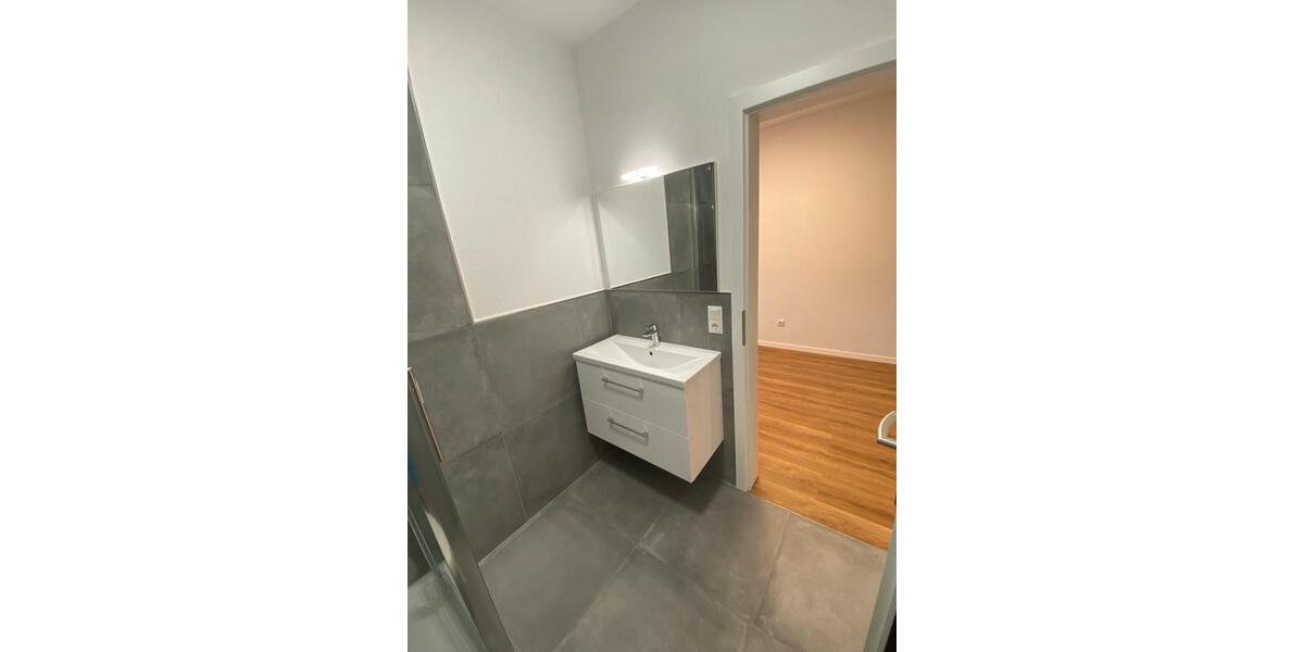 Etagenwohnung Gießen Wieseck - 1 Zimmer, 20 m&sup2;, 505&euro; | Angebot:25960511