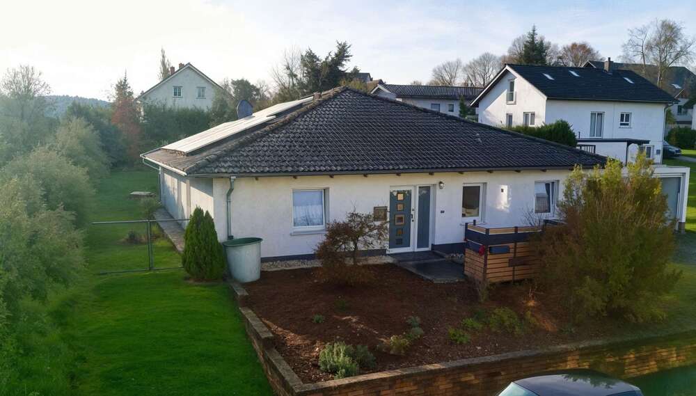 Einfamilienhaus Ehringshausen - 4 Zimmer, 170 m&sup2;, 570.000&euro; | Angebot:23841690