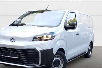 Toyota Proace (Verso) 4.001 km 28.550 &euro; Marburg 35037