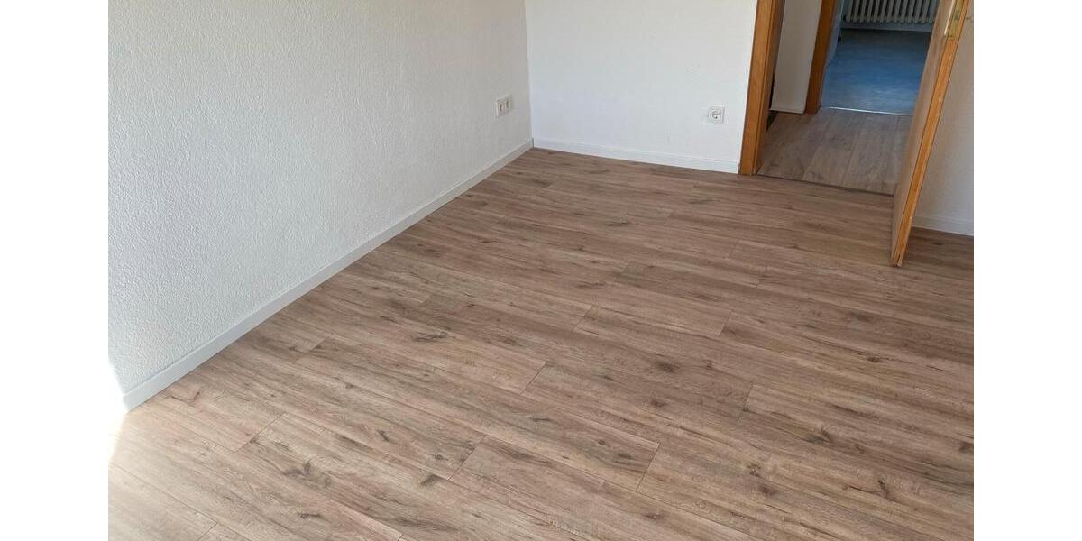 Einfamilienhaus Wetzlar Nauborn - 5 Zimmer, 92 m&sup2;, 1.200&euro; | Angebot:26351090
