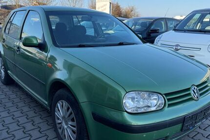 VW Golf 151.619 km 3.500 &euro; Münzenberg-Gambach 35516