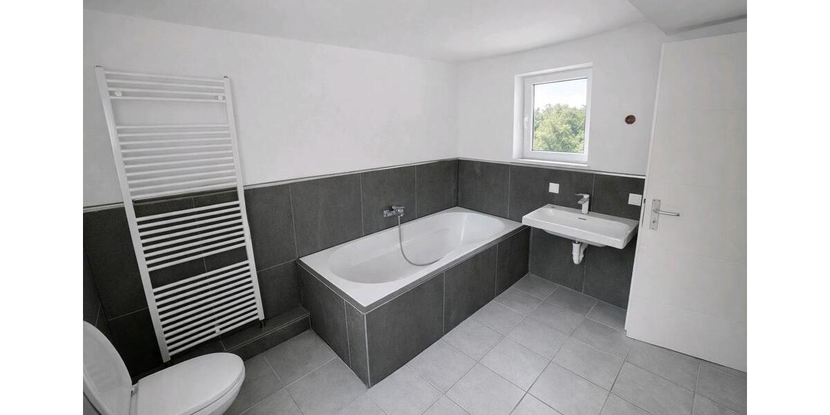 Einfamilienhaus Allendorf (Lumda) - 5.5 Zimmer, 150 m&sup2;, 1.300&euro; | Angebot:25872765