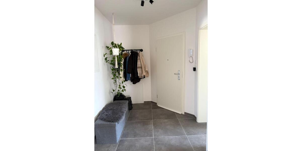 Etagenwohnung Grünberg - 2 Zimmer, 83 m&sup2;, 800&euro; | Angebot:25755736