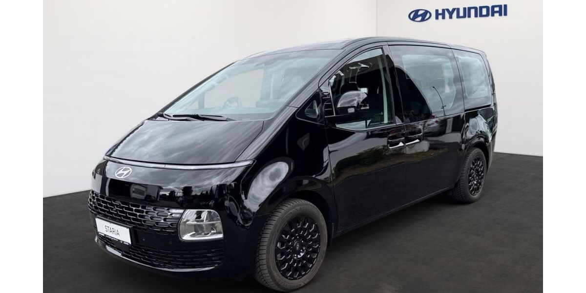 Hyundai STARIA 9.000 km 42.990 &euro; Laubach 35321