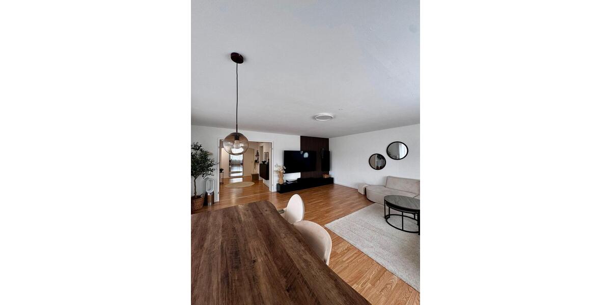 Terrassenwohnung Ehringshausen - 3 Zimmer, 96 m&sup2;, 850&euro; | Angebot:26041325