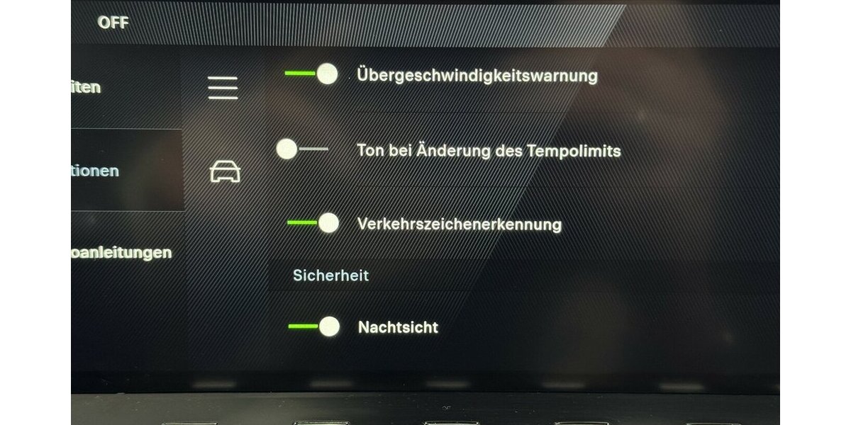 Peugeot 508 SW GT 130 BlueHdi FULL LED Panoramakamera 46.200 km 23.985 &euro; Lich 35423