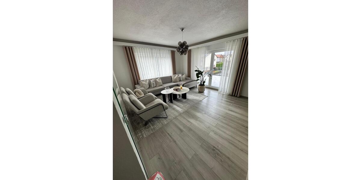 Mehrfamilienhaus, Wohnhaus Wetzlar Steindorf - 10 Zimmer, 272 m&sup2;, 535.000&euro; | Angebot:27133645