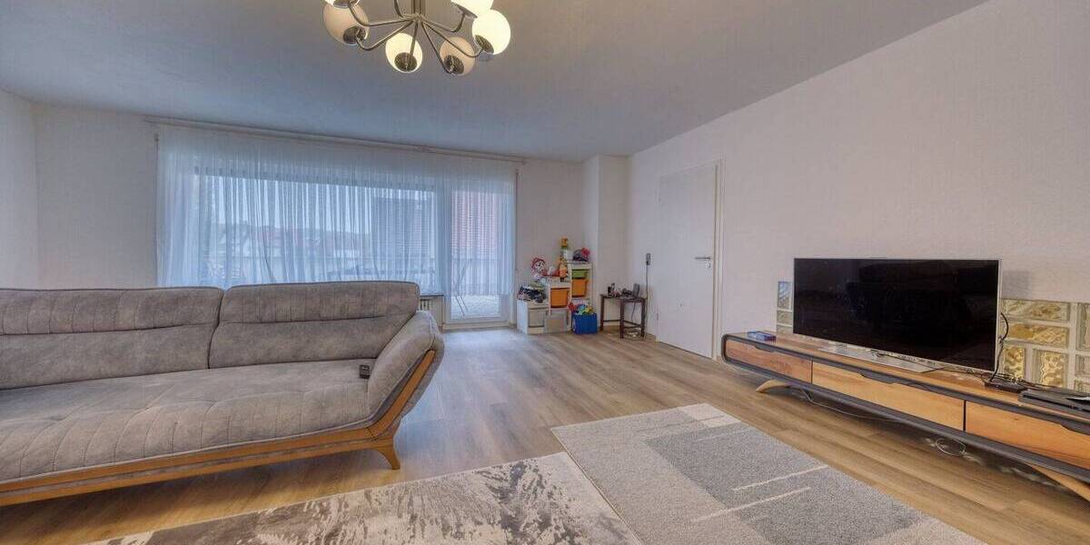 Etagenwohnung Wetzlar / Münchholzhausen Münchholzhausen - 5 Zimmer, 129 m&sup2;, 269.000&euro; | Angebot:25697035