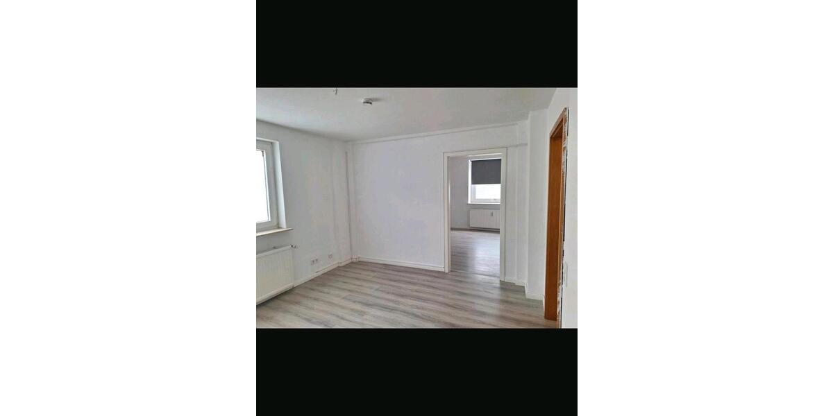 Etagenwohnung Lohra - 5 Zimmer, 102 m&sup2;, 850&euro; | Angebot:26459856