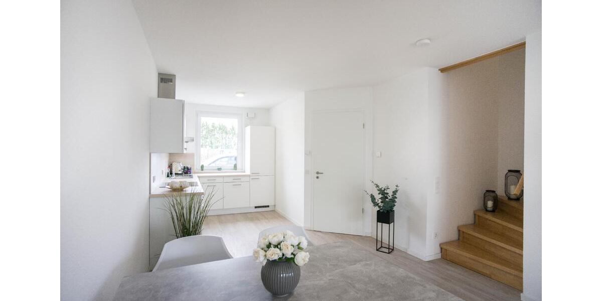 Reihenhaus Fernwald - 4 Zimmer, 131 m&sup2;, 1.300&euro; | Angebot:26538384