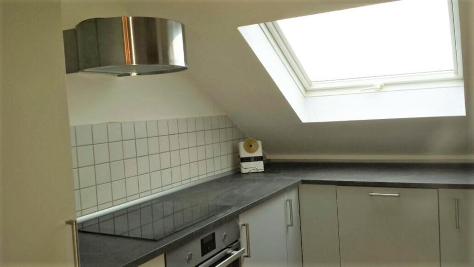 Dachgeschoßwohnung Fernwald - 3 Zimmer, 62 m&sup2;, 690&euro; | Angebot:25103196