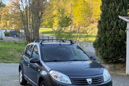 Dacia Sandero 265.148 km 1.650 &euro; Herborn 35745