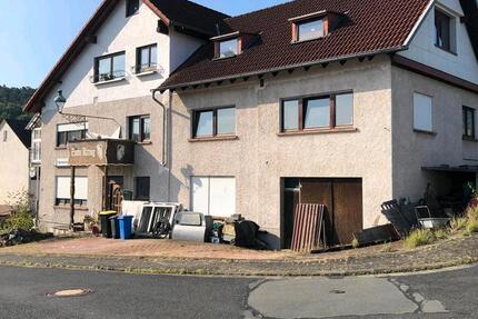Haus Wetzlar Naunheim - 12 Zimmer, 400 m&sup2;, 550.000&euro; | Angebot:20971333