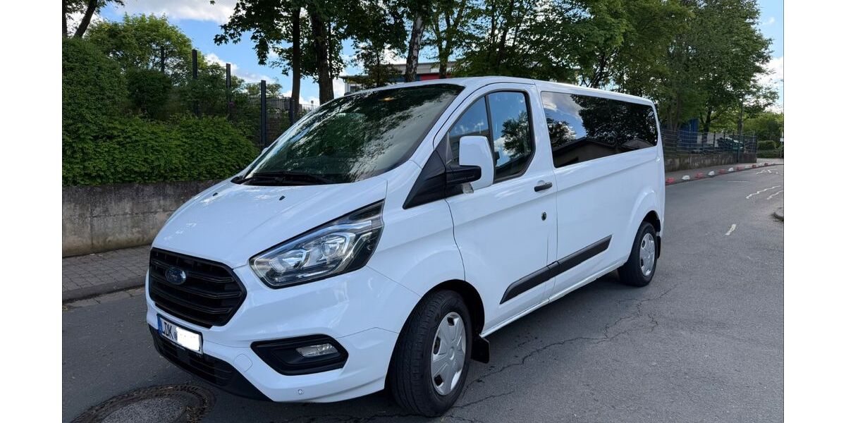 Ford Tourneo Custom 117.000 km 18.900 &euro; Wetzlar 35576
