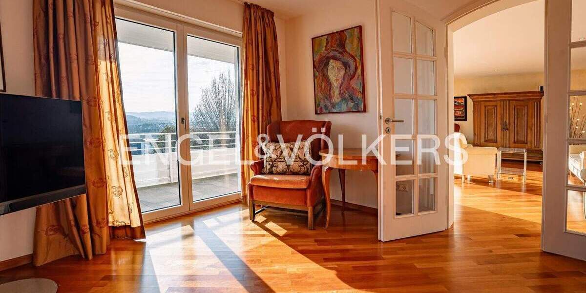 Einfamilienhaus Usingen - 8 Zimmer, 325 m&sup2;, 1.298.000&euro; | Angebot:25676871