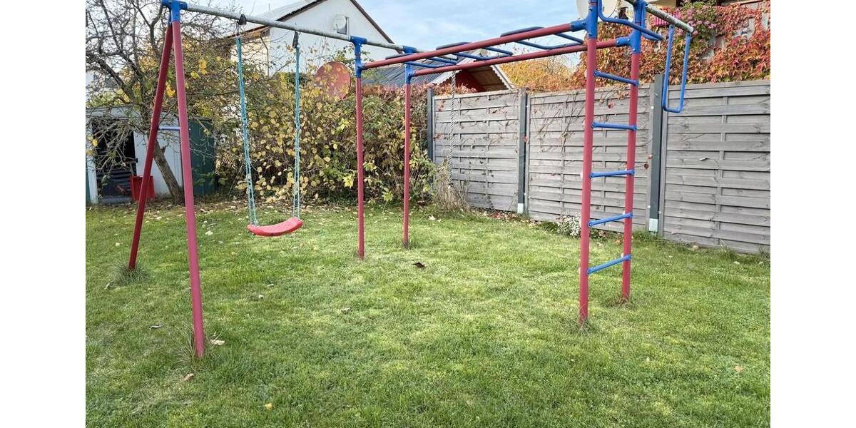 Einfamilienhaus Gladenbach - 7 Zimmer, 227 m&sup2;, 449.000&euro; | Angebot:26070836