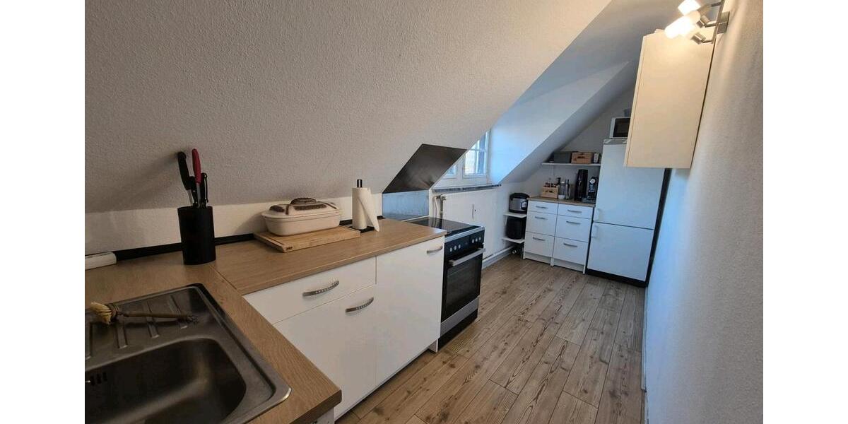 Dachgeschoßwohnung Herborn - 5 Zimmer, 123 m&sup2;, 850&euro; | Angebot:25718545