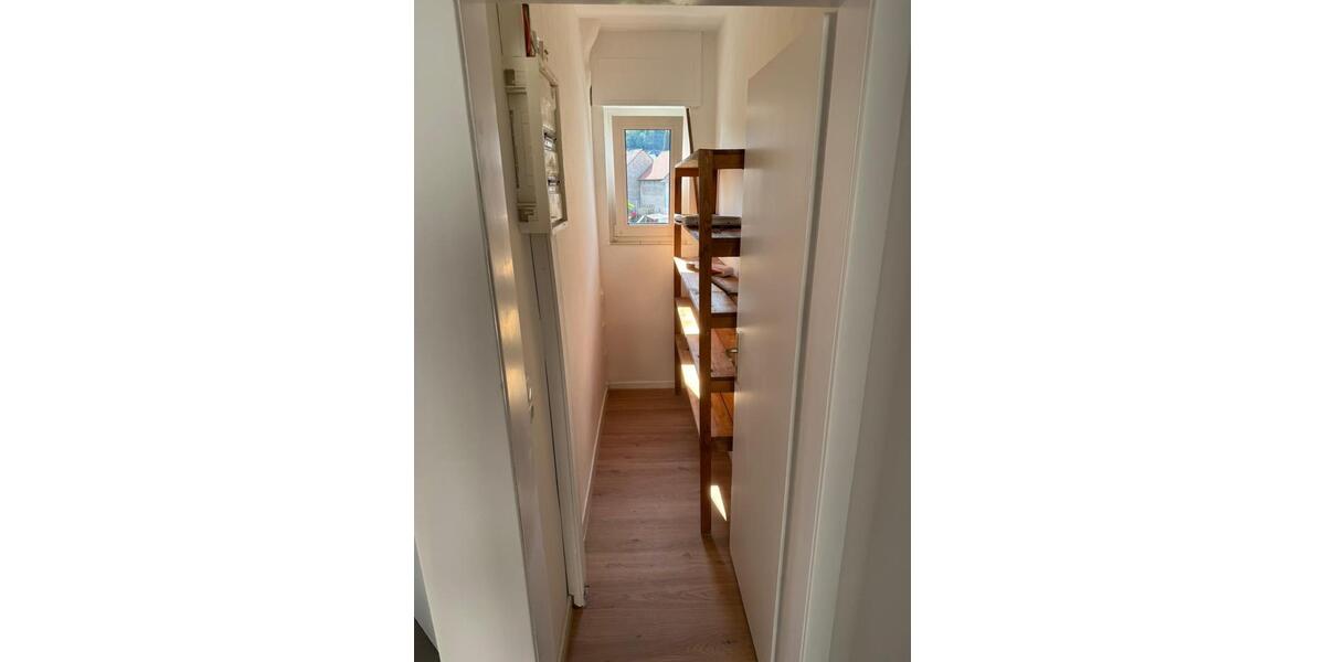 Dachgeschoßwohnung Wetzlar - 2.5 Zimmer, 70 m&sup2;, 650&euro; | Angebot:24953110