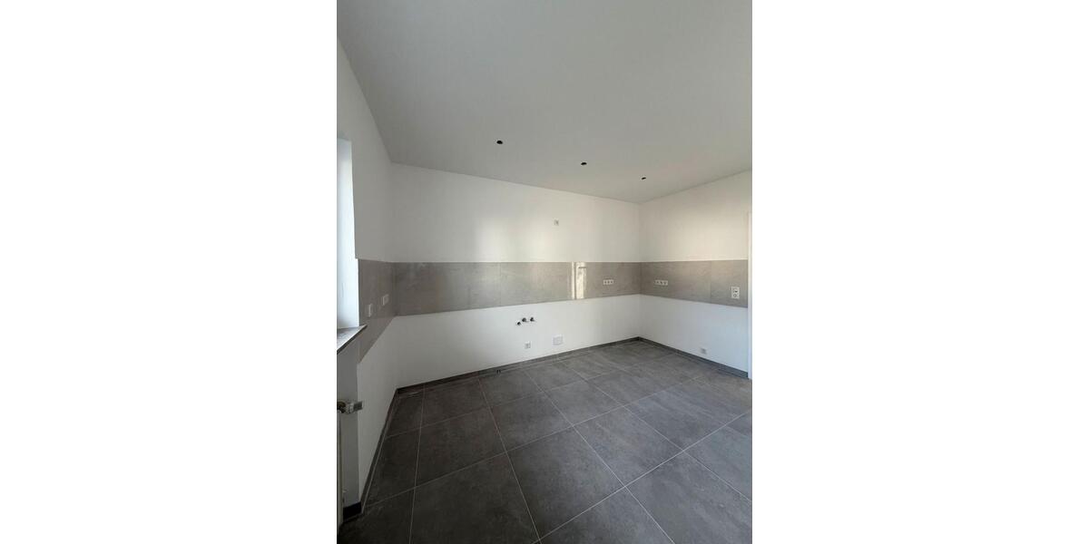 Etagenwohnung Gießen Wieseck - 4 Zimmer, 97 m&sup2;, 1.200&euro; | Angebot:26615133