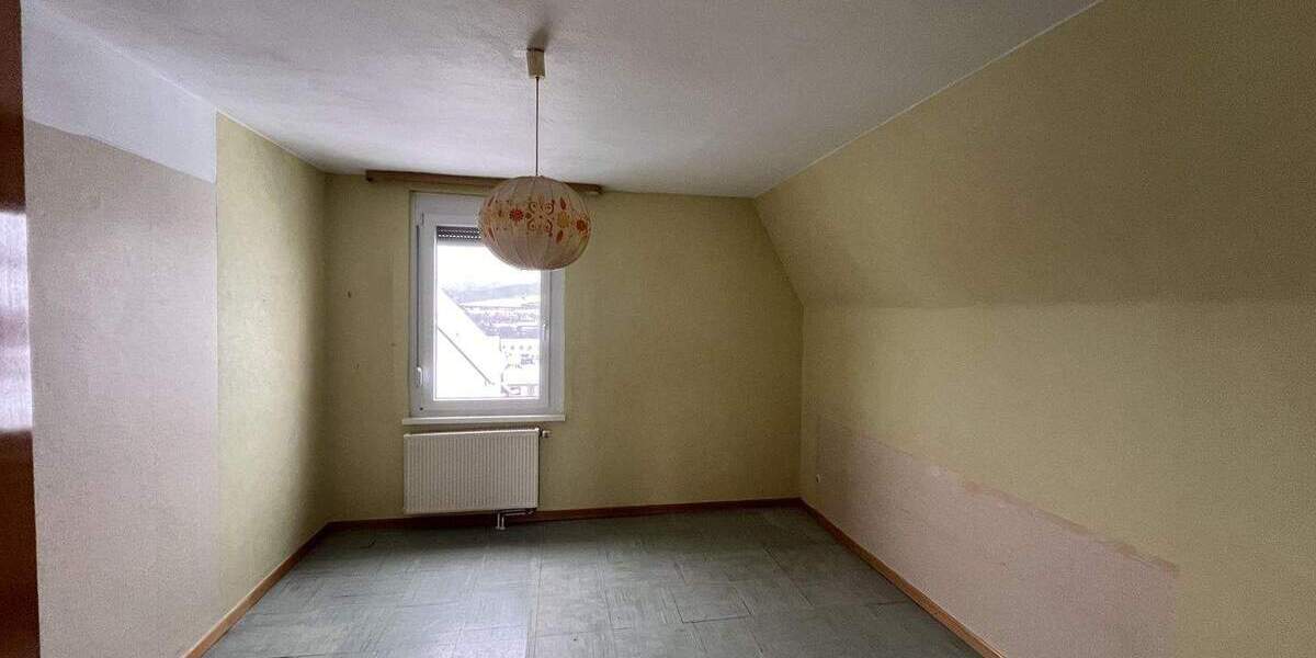 Doppelhaushälfte Sinn - 3 Zimmer, 84 m&sup2;, 89.000&euro; | Angebot:25667785