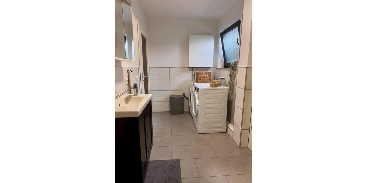 Terrassenwohnung Ehringshausen - 3 Zimmer, 96 m&sup2;, 850&euro; | Angebot:26041325