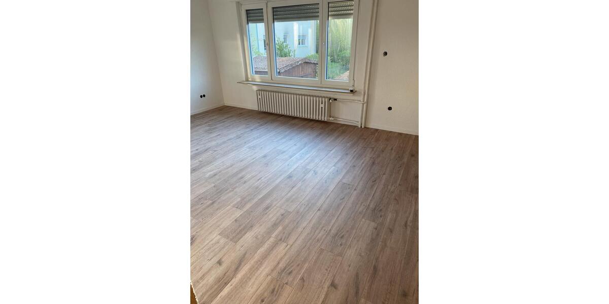 Einfamilienhaus Wetzlar Nauborn - 5 Zimmer, 92 m&sup2;, 1.200&euro; | Angebot:26351090