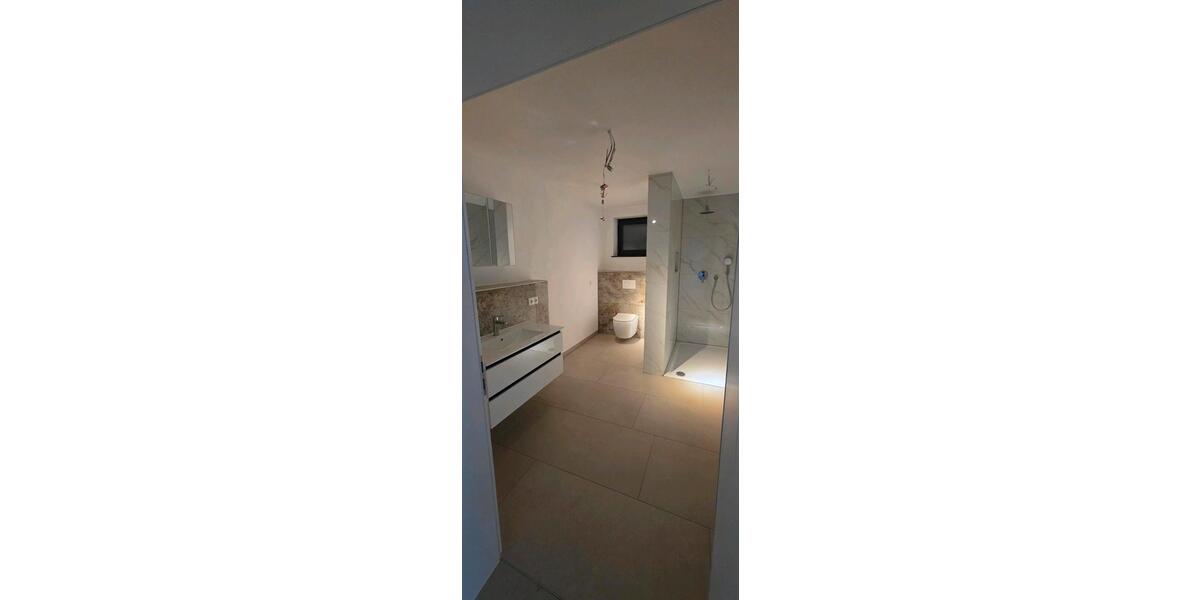 Erdgeschoßwohnung Biebertal - 3 Zimmer, 100 m&sup2;, 1.200&euro; | Angebot:25365790