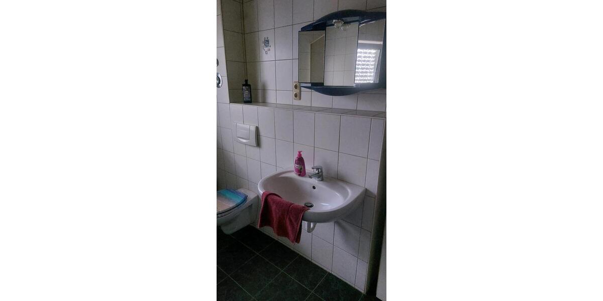 Etagenwohnung Buseck - 3 Zimmer, 82 m&sup2;, 1.160&euro; | Angebot:26664720