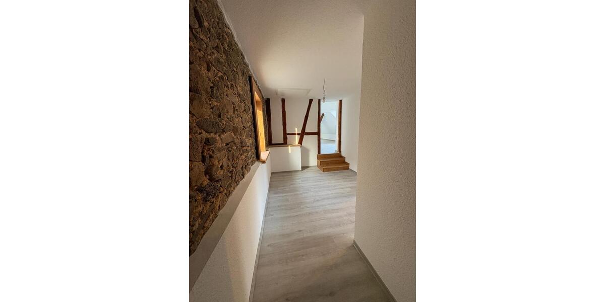 Erdgeschoßwohnung Gemünden (Felda) - 3 Zimmer, 100 m&sup2;, 920&euro; | Angebot:24644112