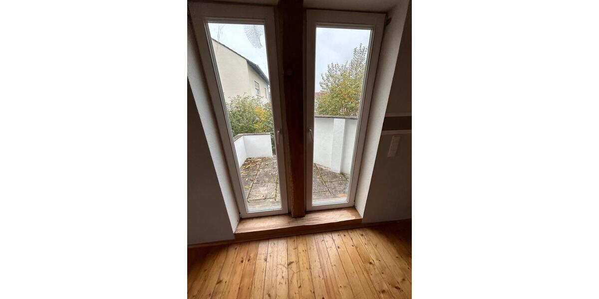 Einfamilienhaus Langgöns - 5 Zimmer, 135 m&sup2;, 1.500&euro; | Angebot:26507672