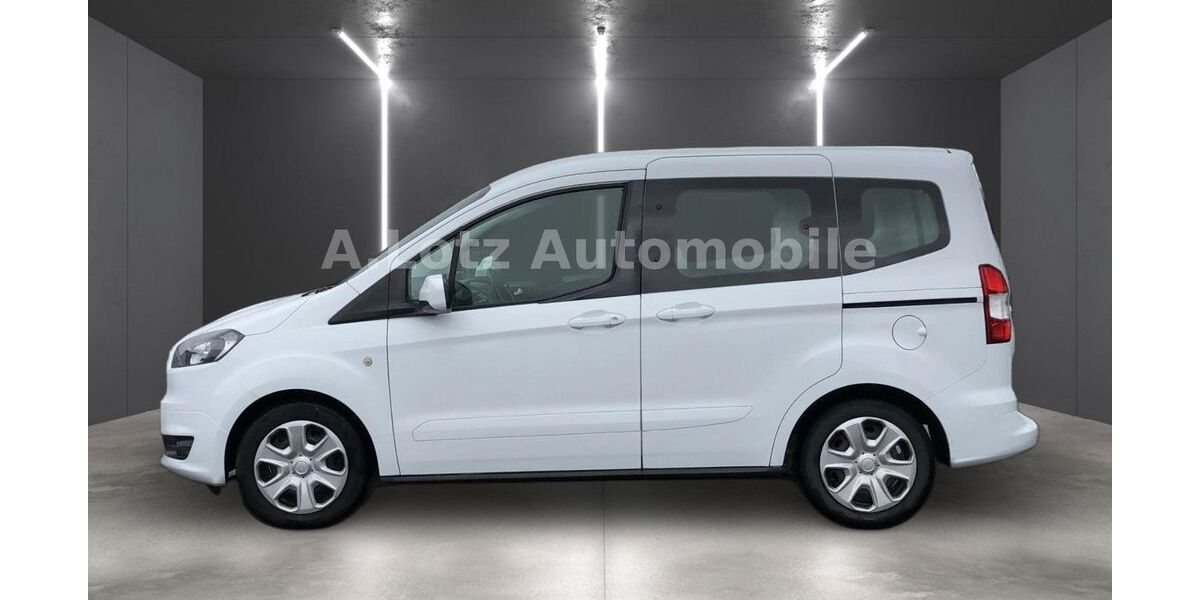 Ford Tourneo Courier 95.128 km 8.490 &euro; Lollar 35457
