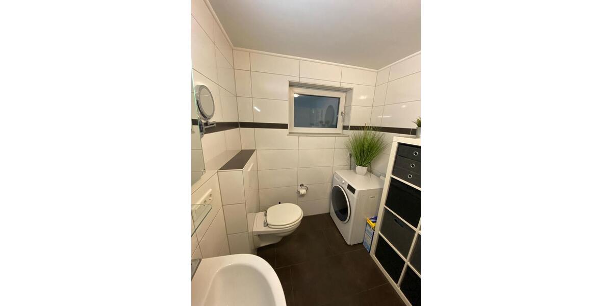 Etagenwohnung Gießen Wieseck - 2 Zimmer, 62 m&sup2;, 960&euro; | Angebot:25892409