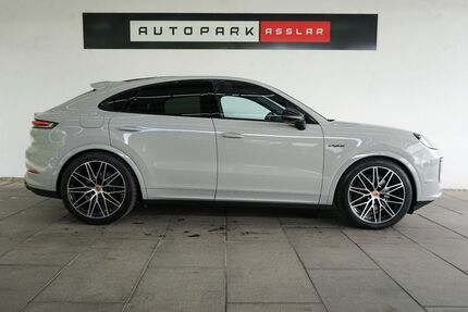 Porsche Cayenne 9.400 km 119.880 &euro; Asslar 35614